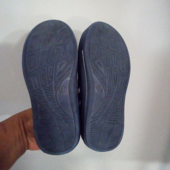 Blue Sneakers with White Laces Size 10 - Picture 5 of 7